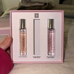 Givenchy Eau de Parfum Very Floral